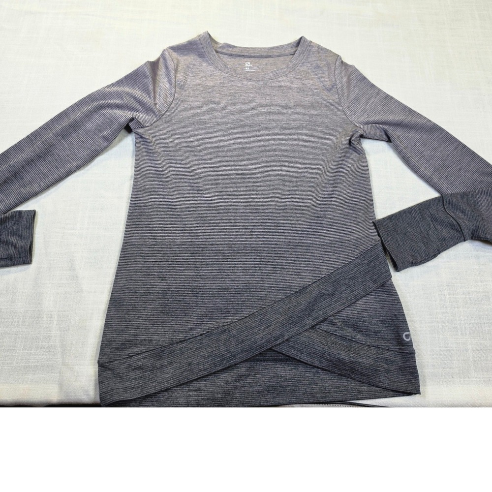 GapFit Womens XS Gray Space Dye Long Sleeve Active Top Crossover Tulip Hem
